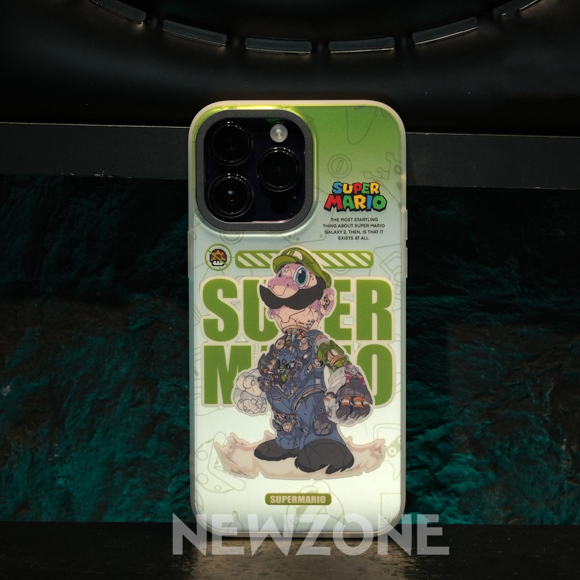 new original Super Mario Bros. phone case